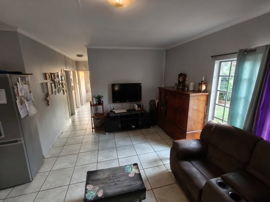3 Bedroom Property for Sale in Hexrivier Lifestyle Estate North West